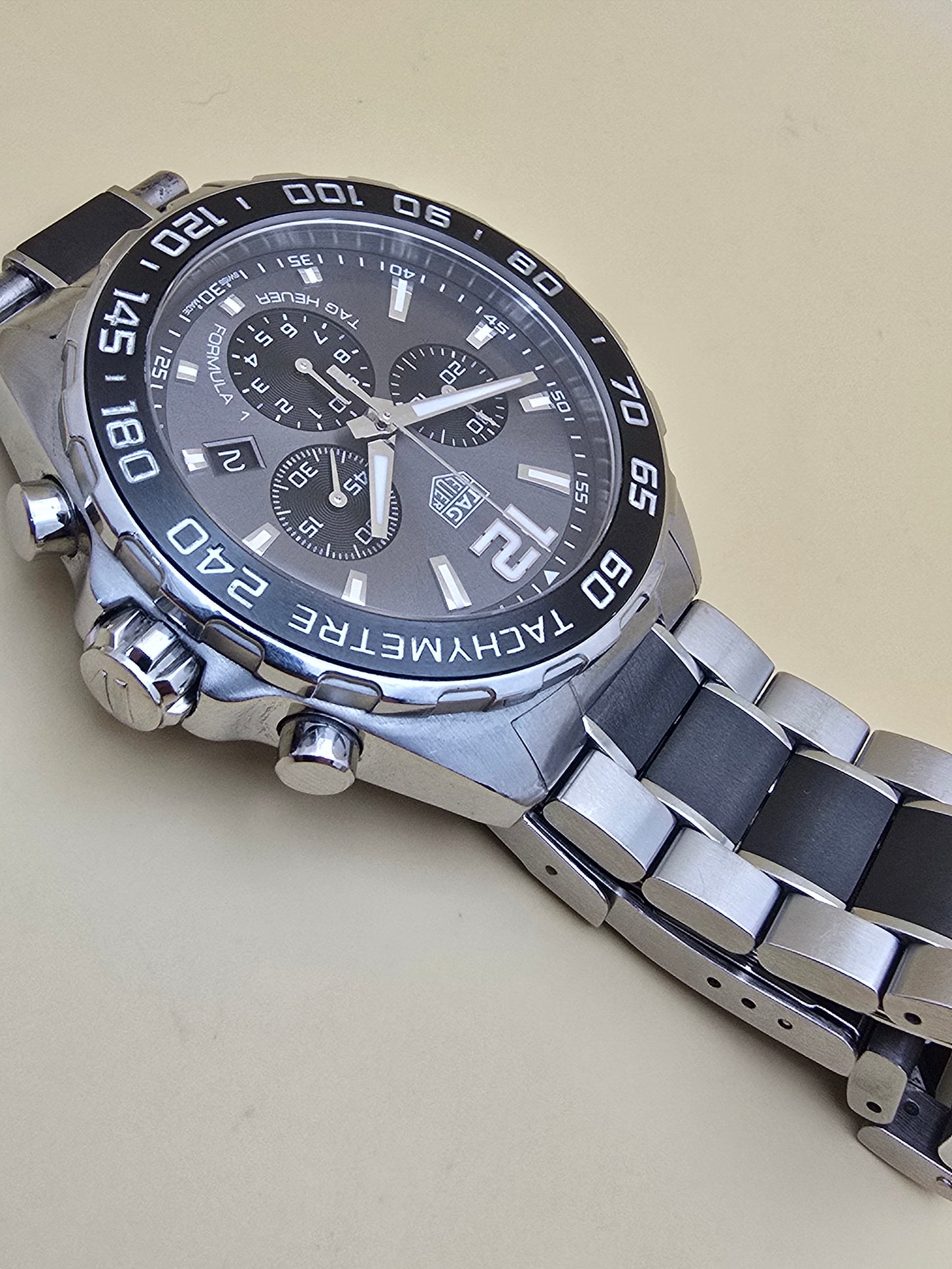 TAG Heuer Formula 1 Cronograph 43mm