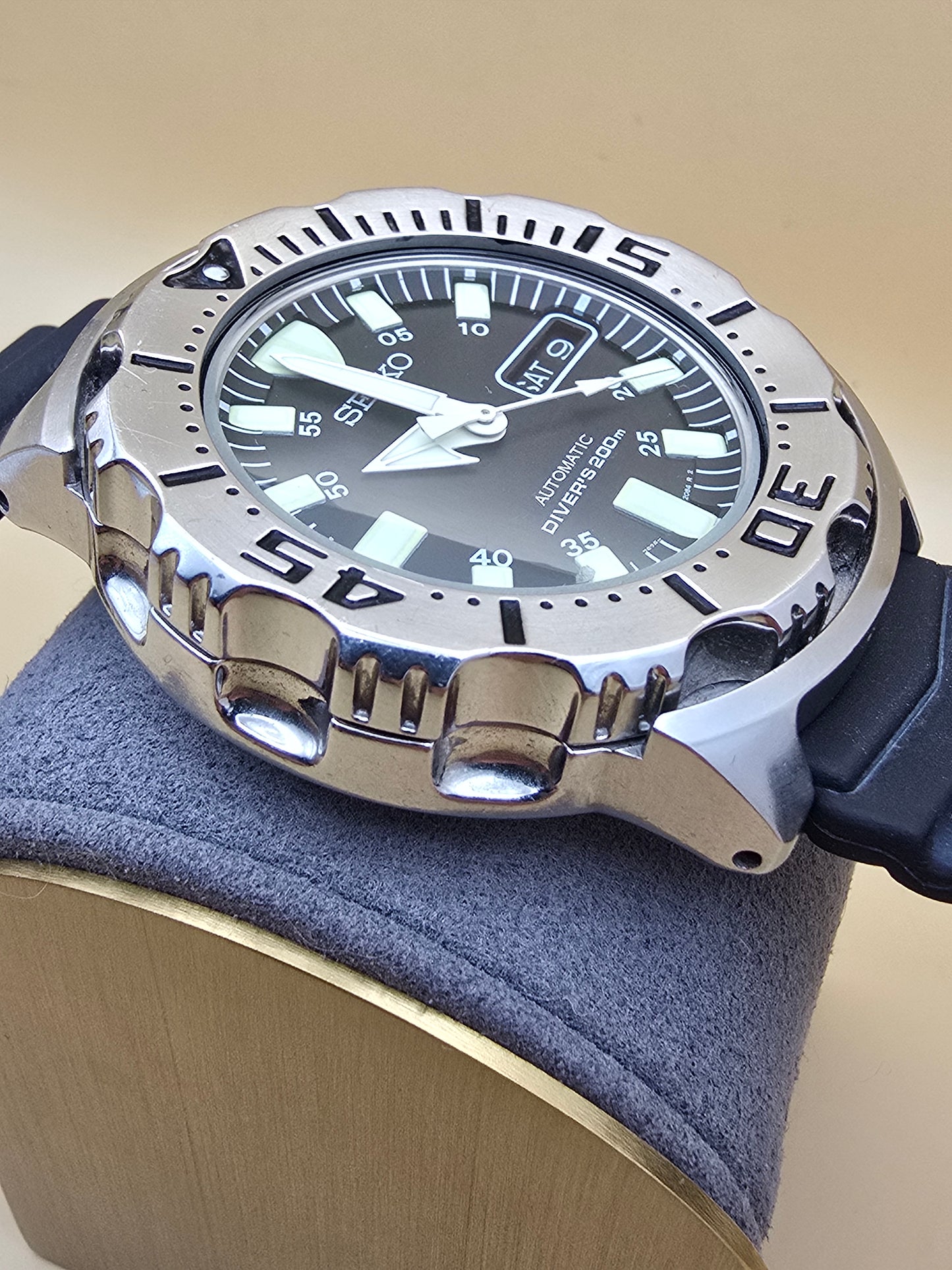 Seiko "Black Monster" first generation