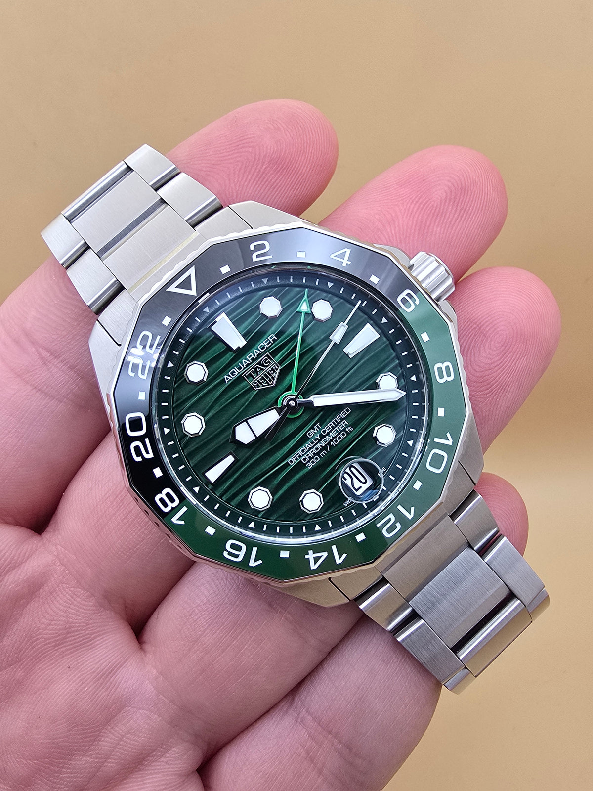 TAG Heuer Aquaracer Green GMT Ceramic 42mm full set 2025 3000eur
