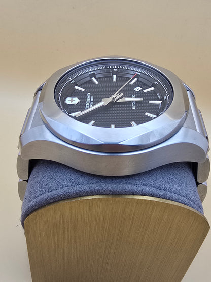 Victorinox Swiss Army I.N.O.X. 43mm full set