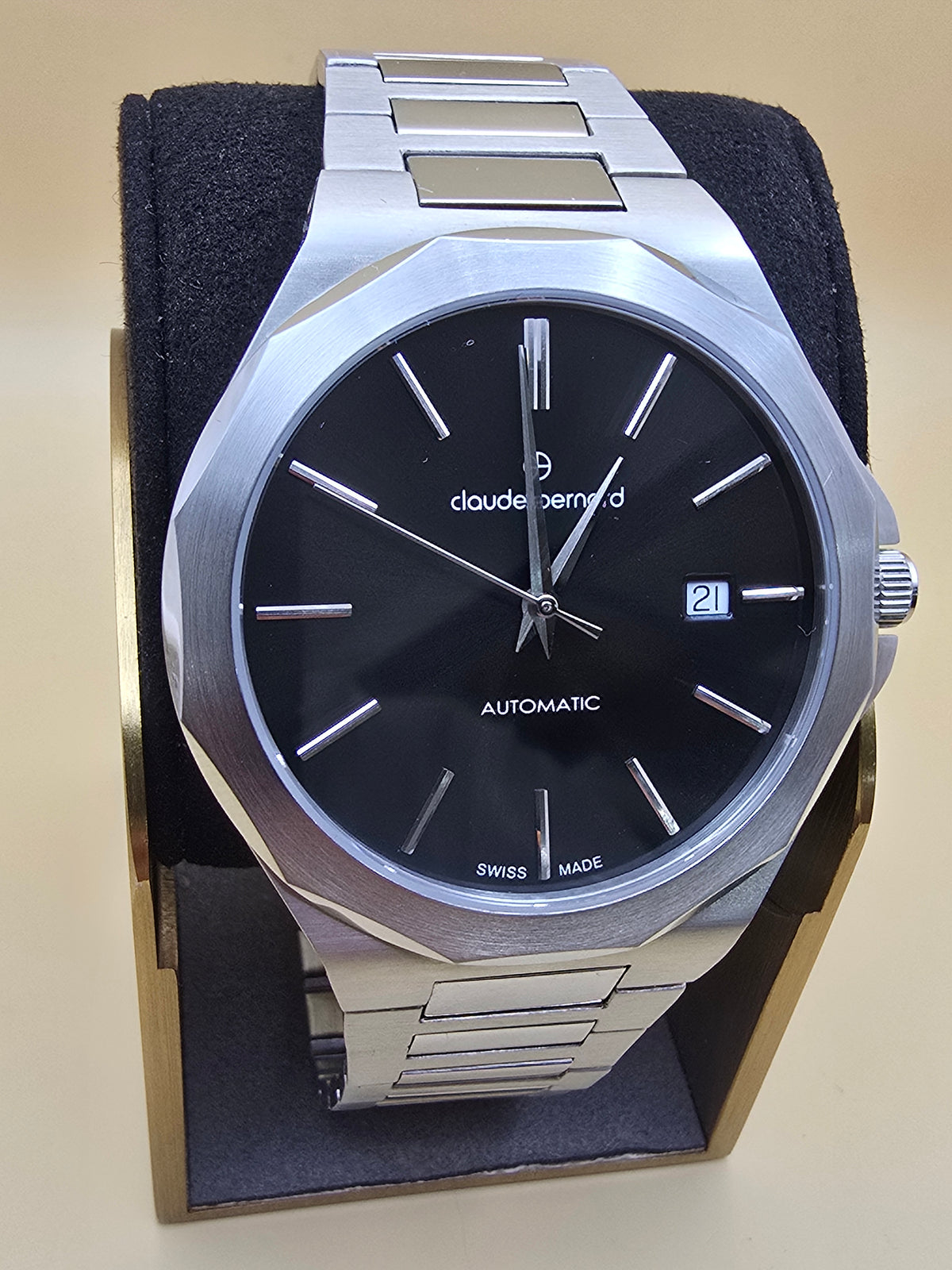 Claude Bernard Clasic Automatic 42mm cutie originală