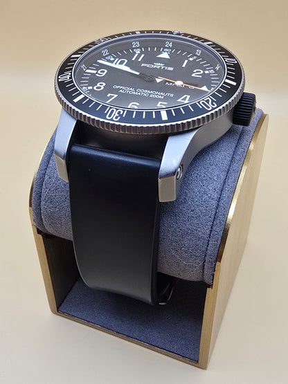 Fortis B42 Cosmonaut Day Date Titanium