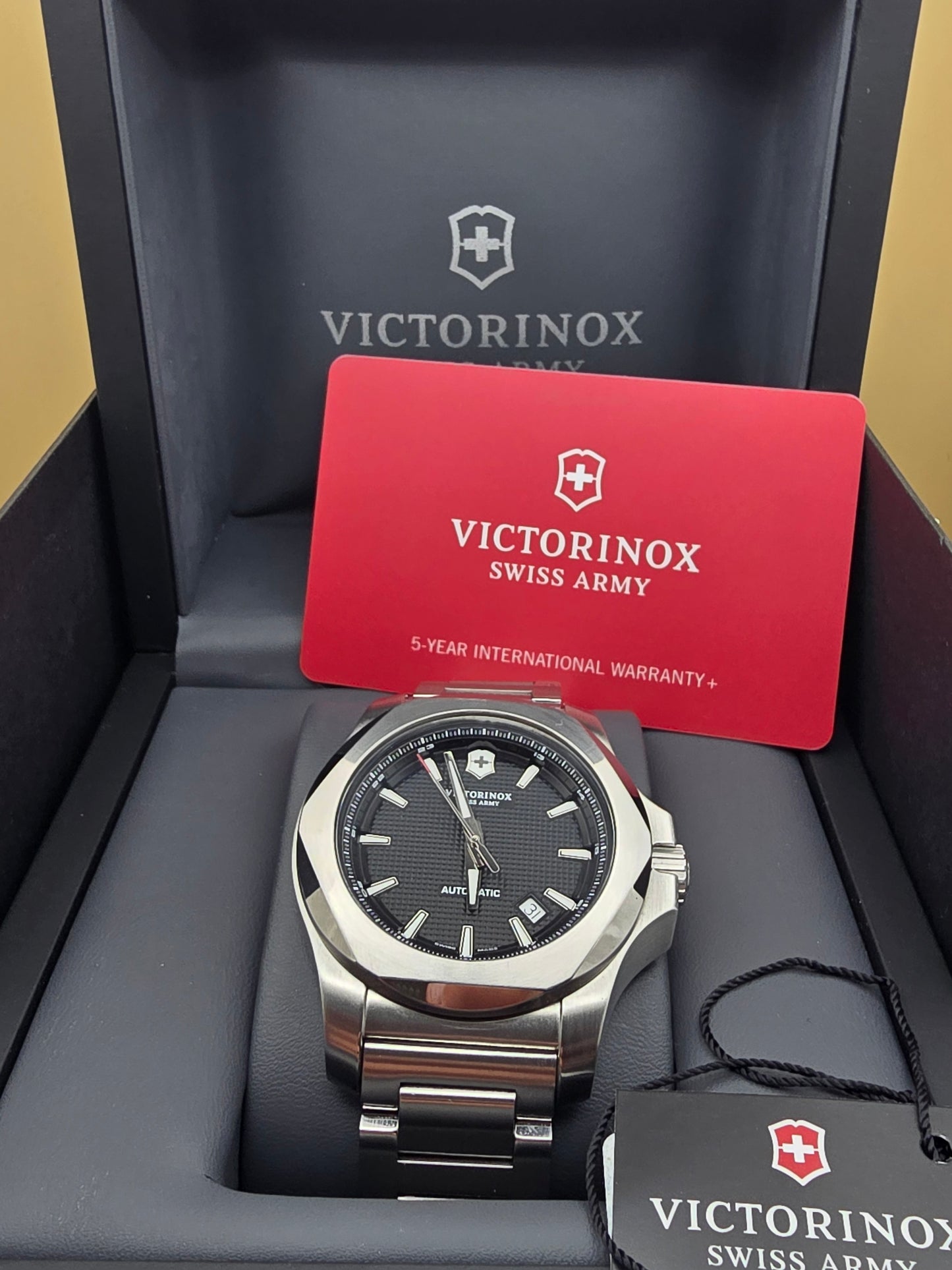 Victorinox Swiss Army I.N.O.X. 43mm full set