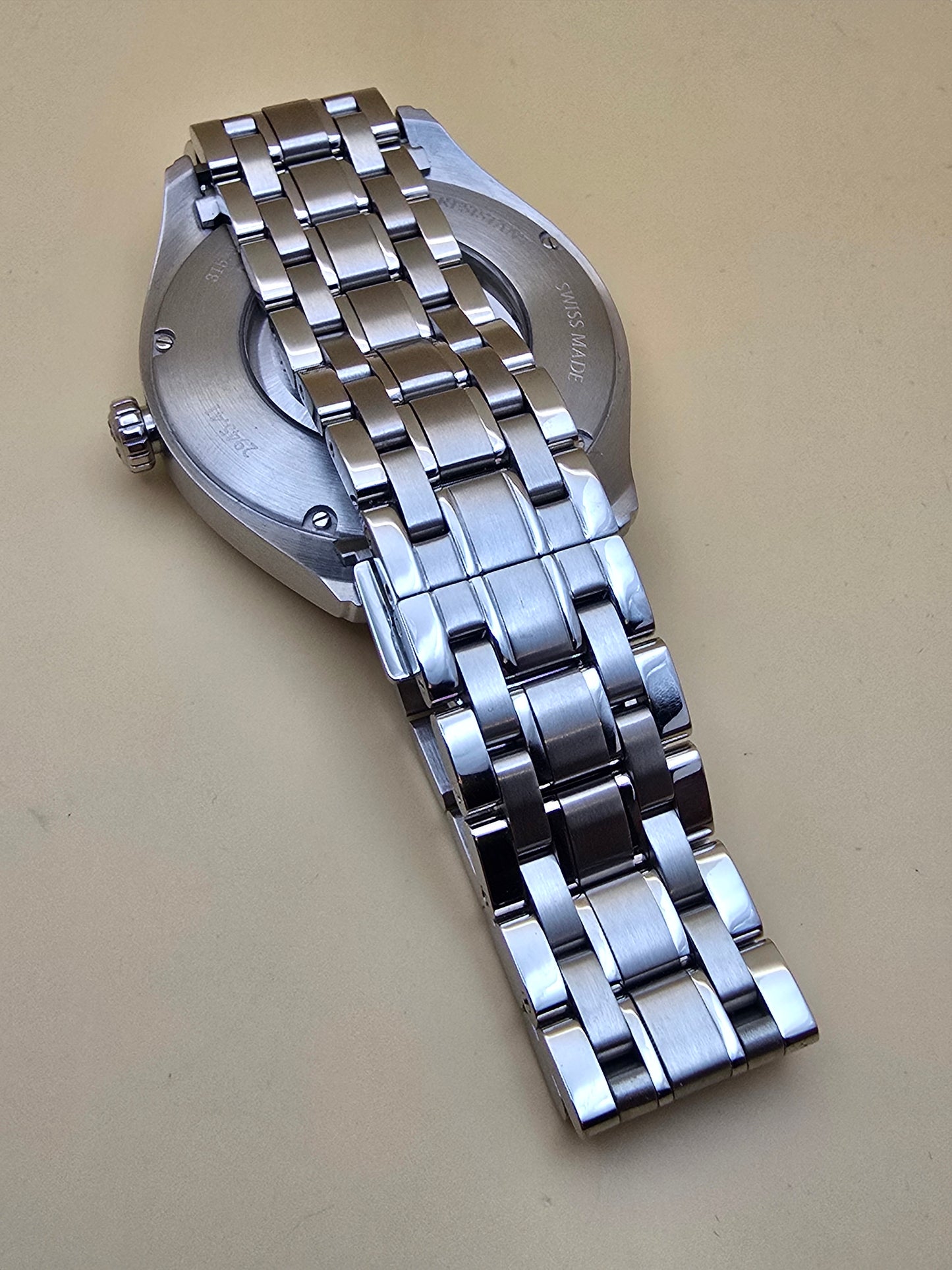 Eterna Avant-Garde Date Black full set